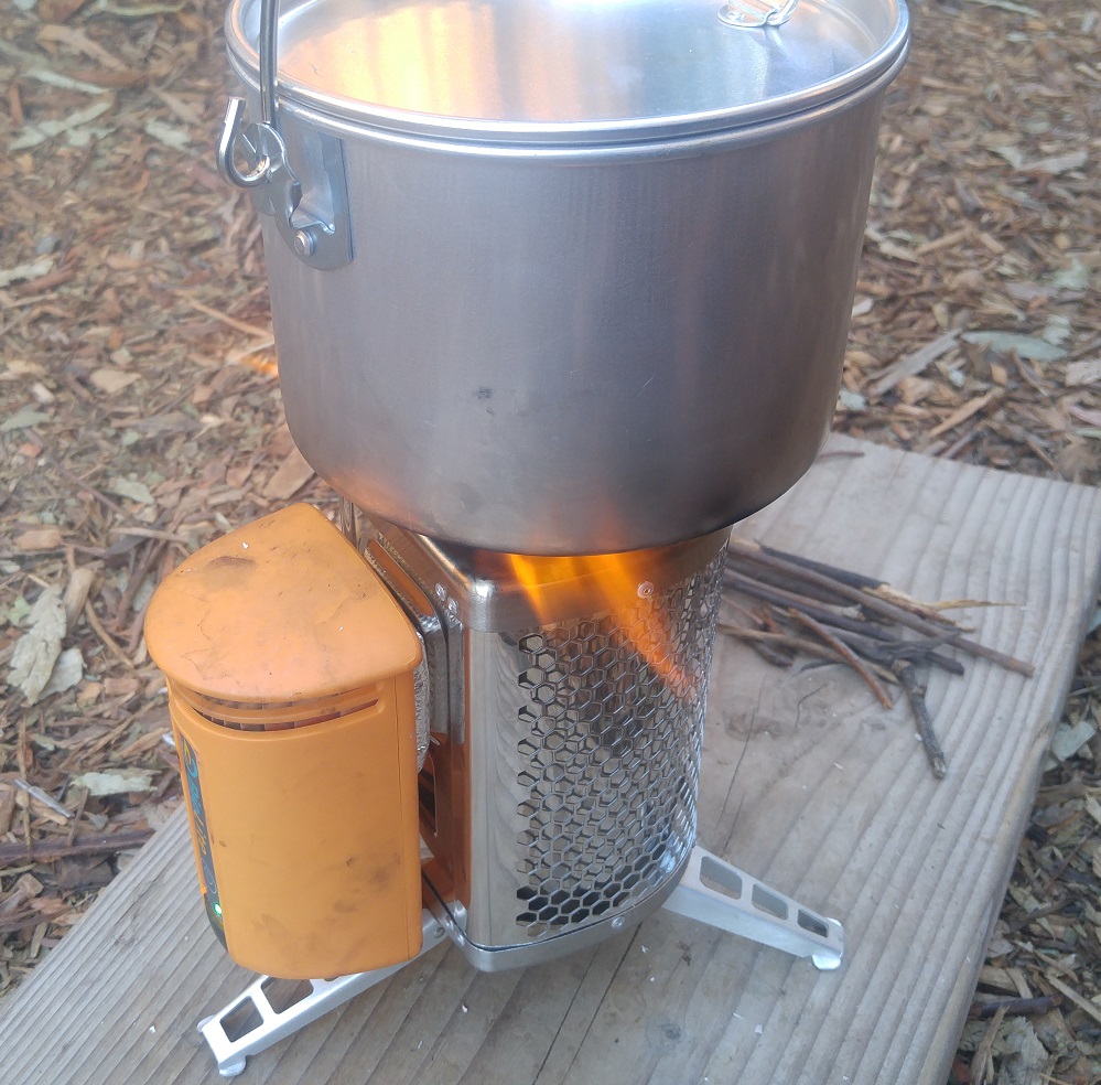 Survival Stove Boiling