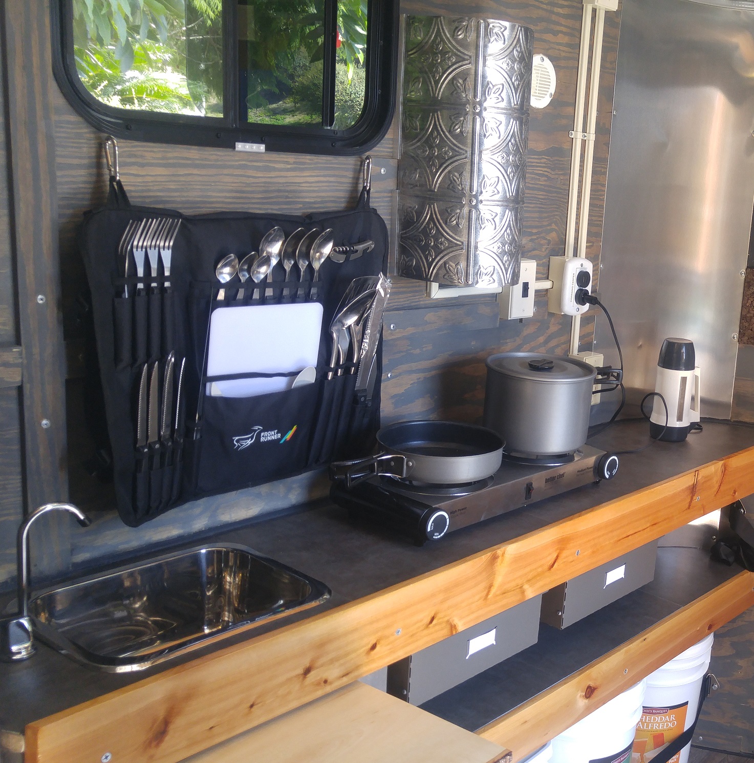 Trailer Kitchen